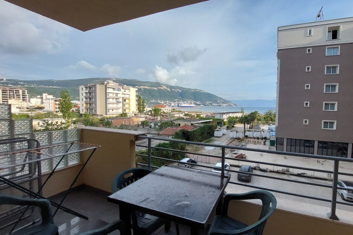 Apartament me pamje nga deti Plazhi i Vjeter Vlore