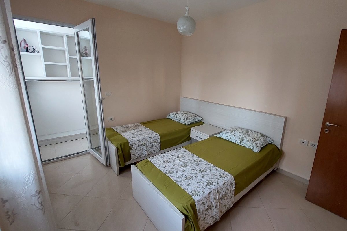 Apartament me pamje nga deti Plazhi i Vjeter Vlore