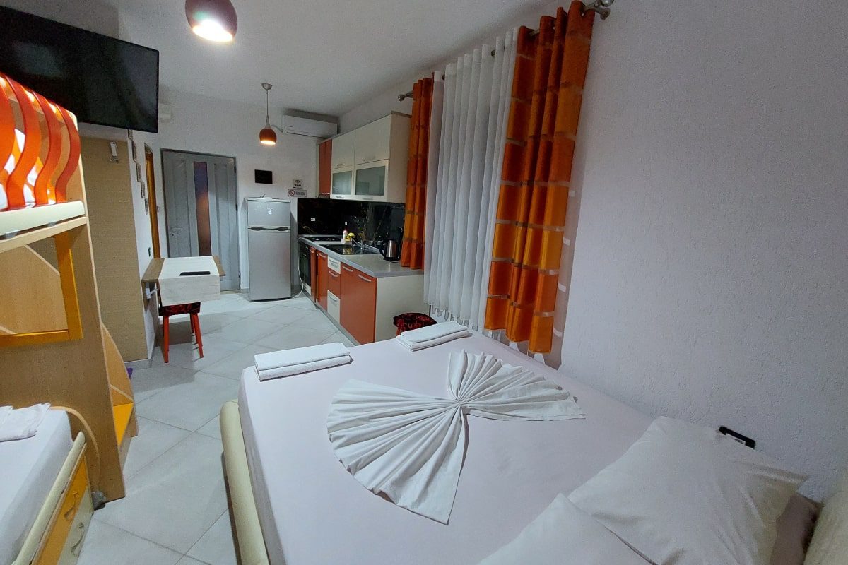 villa Heljos apartaments shtepi pushimi