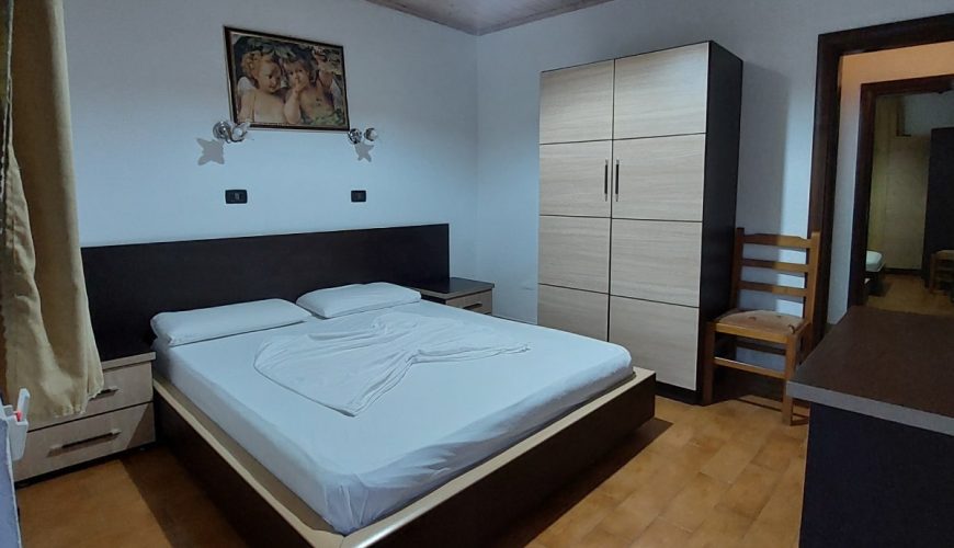 Dhome Suite | 1 krevat dopio dhe 2 krevate teke