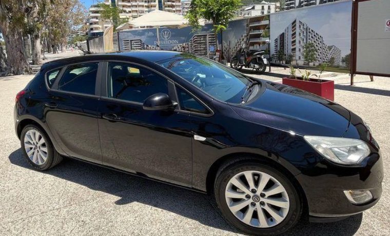 opel astra 1.7 nafte makina me qera car for rent albania shtepi pushimi (1)